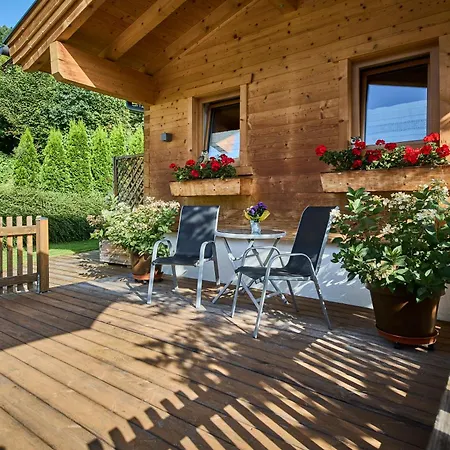 Haus Silian - * 萨尔巴赫